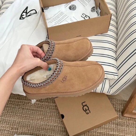 UGG Tasman Slipper Chestnut - Picture 4 of 7